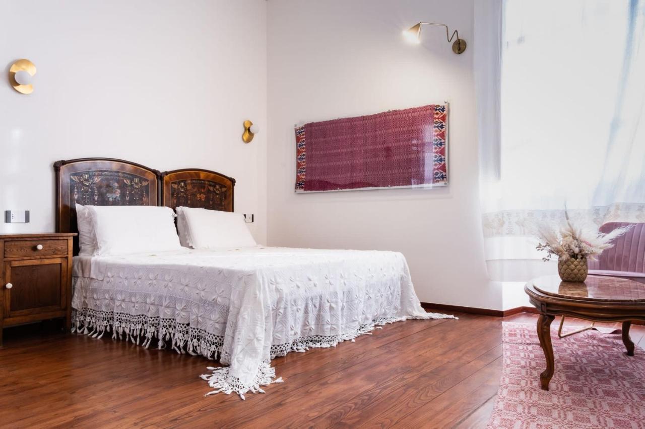 Hotel Dimora Ferraris Càbras Esterno foto